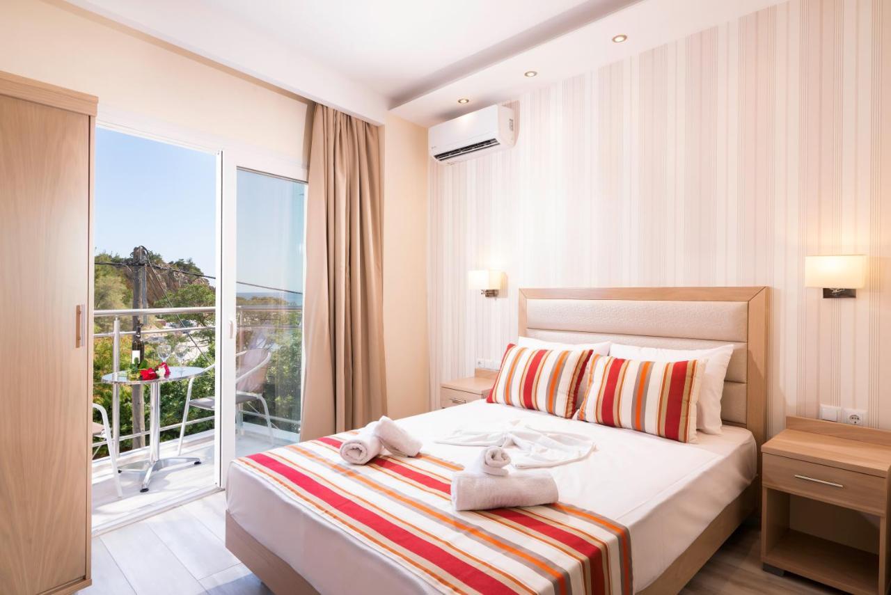 Aparthotel Star Bay Luxury à Limenaria  Extérieur photo