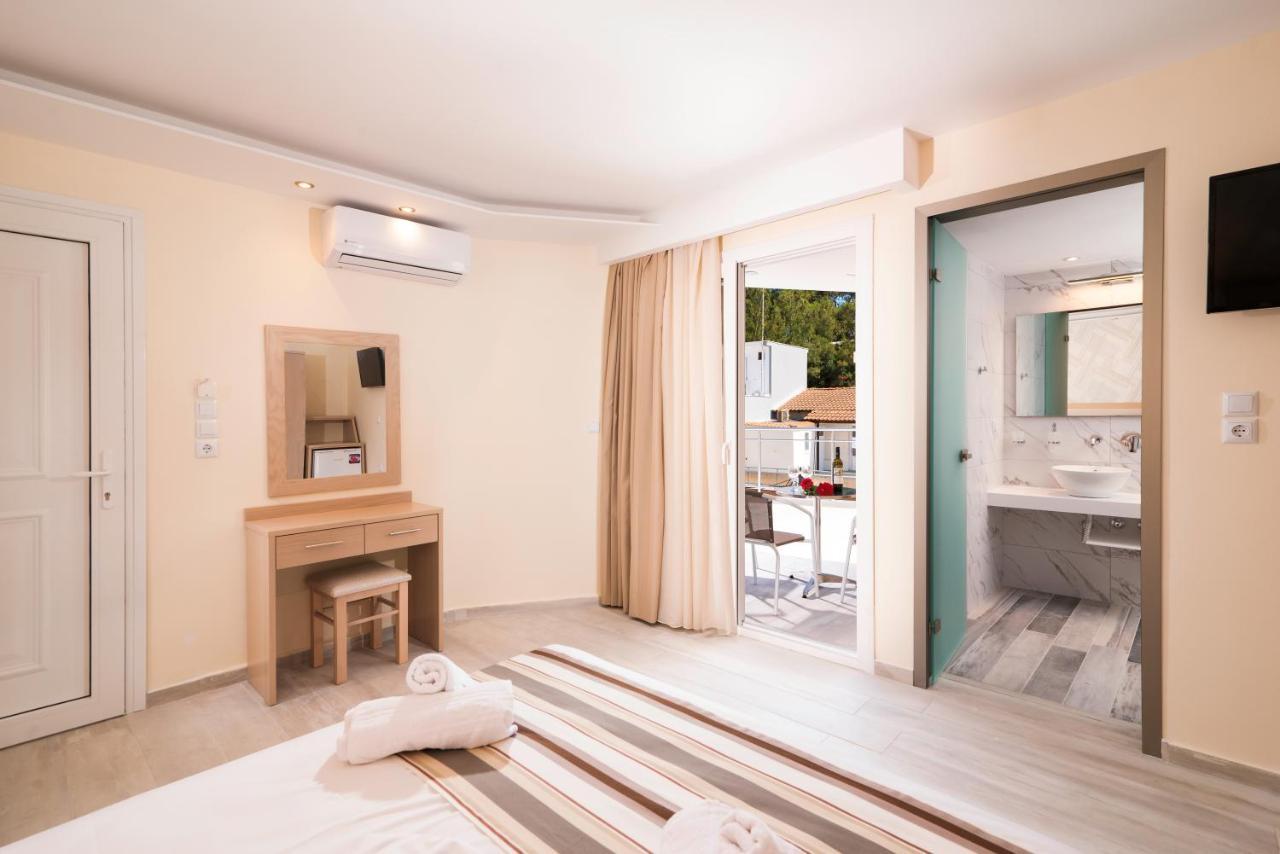 Aparthotel Star Bay Luxury à Limenaria  Extérieur photo